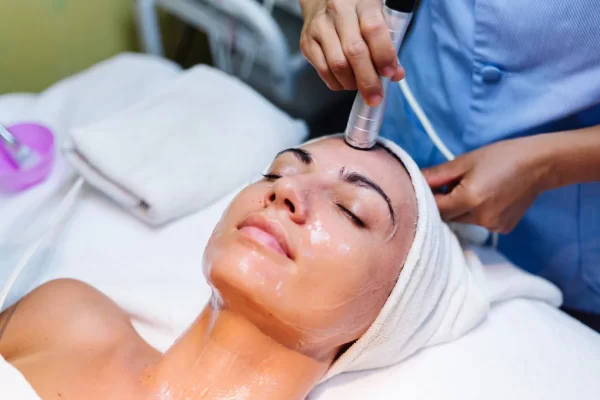 Chemical Peels: A Simple Procedure For Better Looking Skin