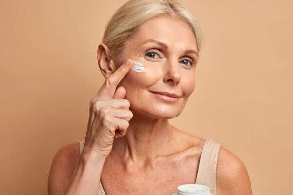 Top Benefits of Anti-Aging Creams for Wrinkles & Youthful Skin