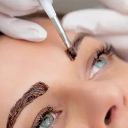 Eyebrow tinting